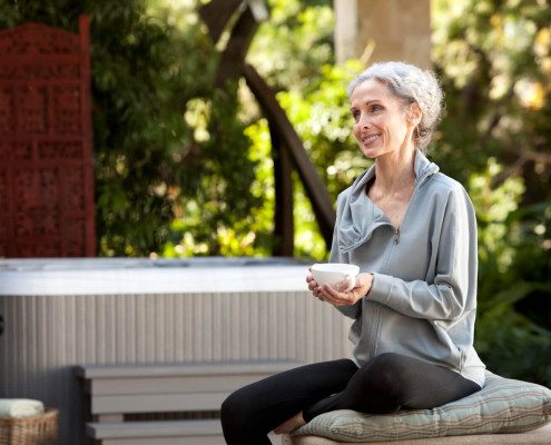 Hot Spring-Highlife-2013-Jetsetter-Lifestyle-Sterling Marble-Coastal Gray-03