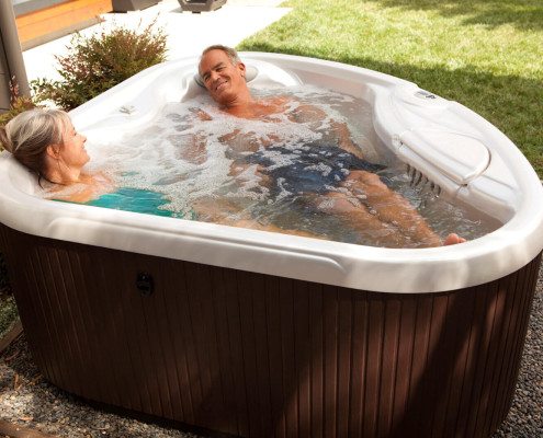 Hot Spring-Hot Spot-2013-TX-Pearl-Espresso-Lifestyle-Older Couple-04