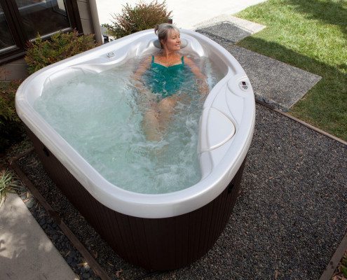 Hot Spring-Hot Spot-2013-TX-Pearl-Espresso-Lifestyle-OlHot Spring-Hot Spot-2013-TX-Pearl-Espresso-Lifestyle-Older Couple-04der Woman-01