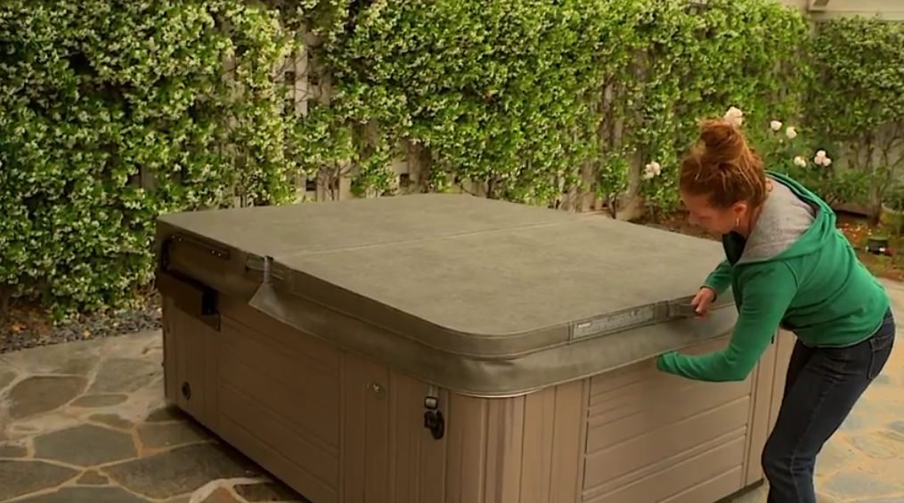 How To Open Your Hot Tub Cover Prolift Arvidson Pools And Spas