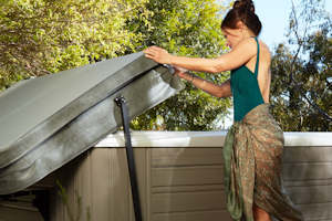 ProLift II Hot Tub Cover Lifter