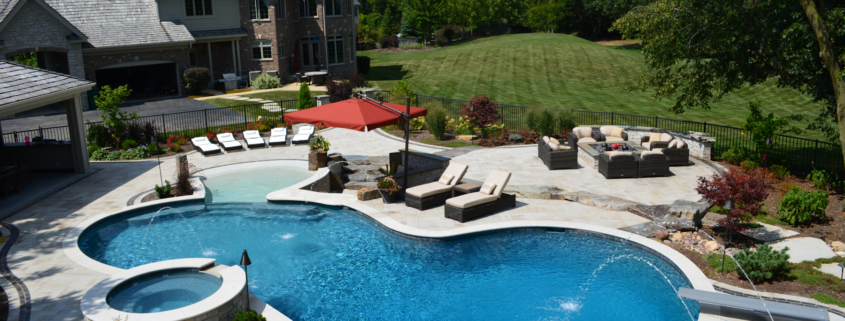 How to Choose the Right Pool Builder For Your New In-Ground Swimming Pool